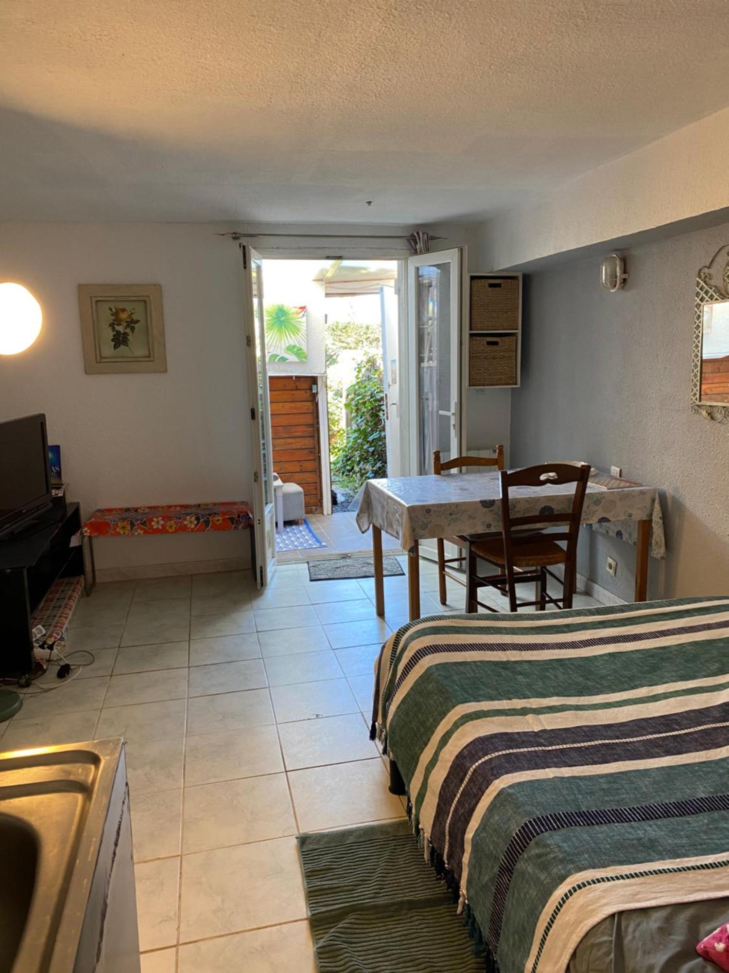 Studio Au Calme A La Campagne 10Mn Centre Ville Beziers Ngoại thất bức ảnh