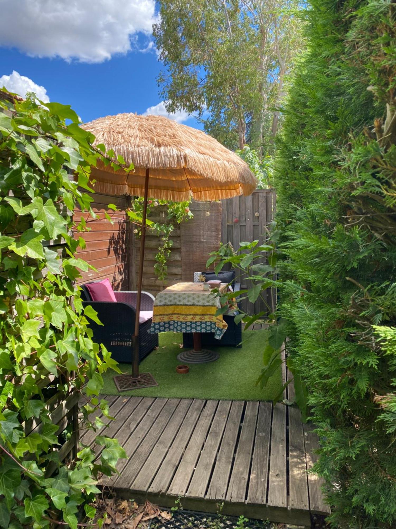 Studio Au Calme A La Campagne 10Mn Centre Ville Beziers Ngoại thất bức ảnh